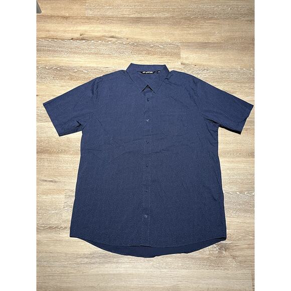 TravisMathew Men's Button Up SS Golf Shirt XXL Blue Print Cotton/Spandex Blend - Picture 2 of 7